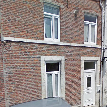 Chambre privée dans maison tout confort Jodoigne Esterno foto
