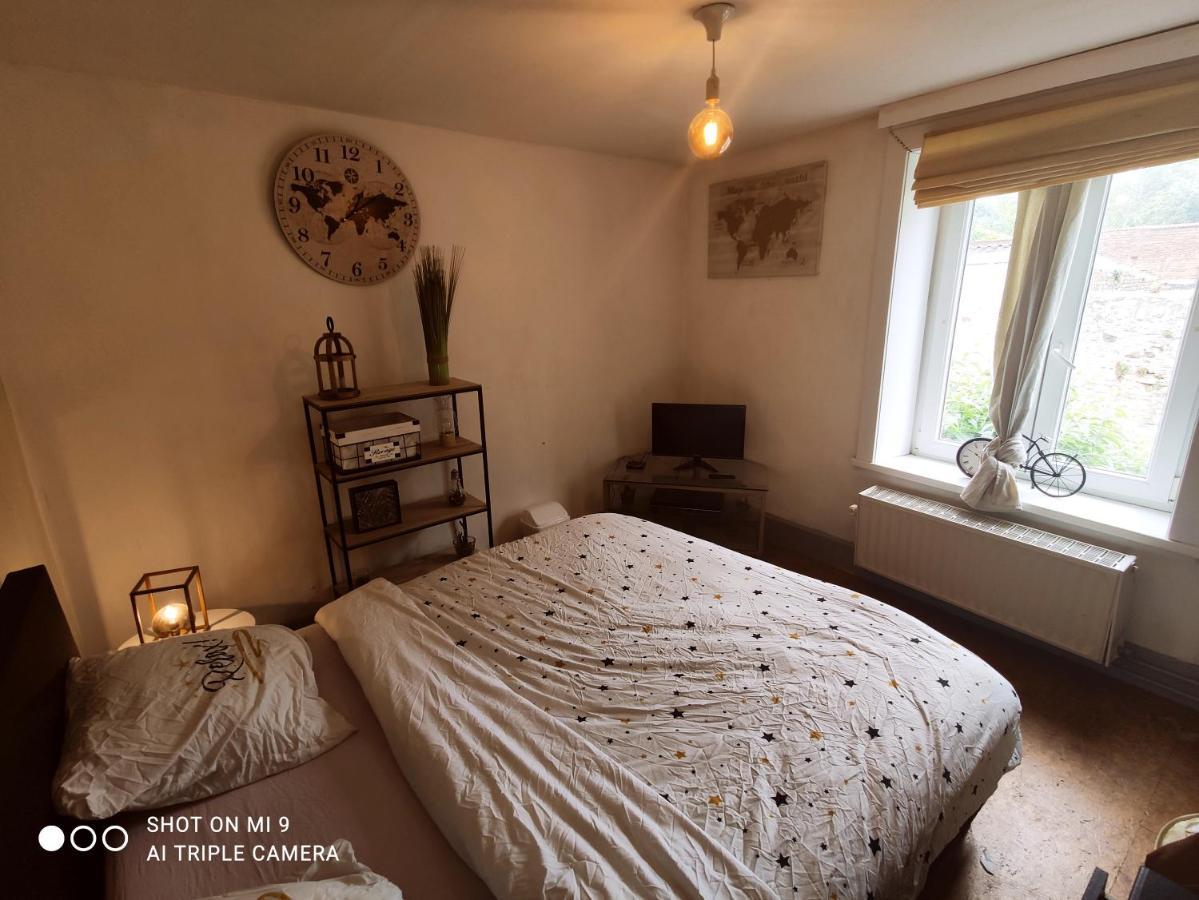 Chambre privée dans maison tout confort Jodoigne Esterno foto